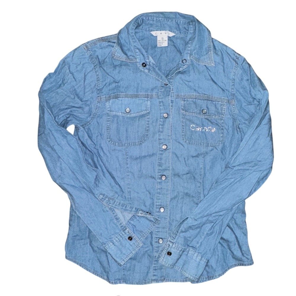 Cabi Womens Blue Denim Rhinestone Fleur De Lis Canada Snap Front Shirt Small‎